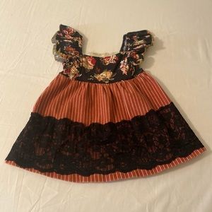 Girls dress.